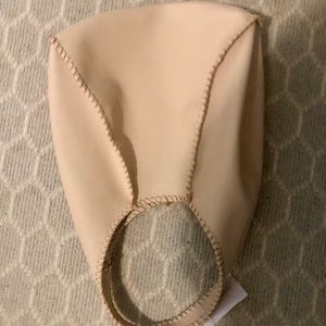 Light pink/ creme shoulder bag